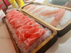 -九鼎轩脆毛肚火锅(宝山万达店)