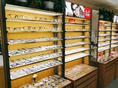 -优医视平价眼镜超市蔡司依视路折扣(小马厂店)
