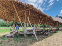 -Chom Cafe and Restaurant