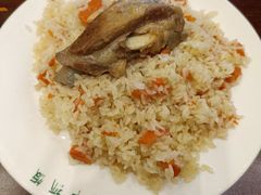 单排羊肉手抓饭-巴依家新疆手抓饭(菱角湖万达店)