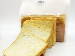 心乐牛奶原味吐司-心乐生活新鲜屋(星海广场店)