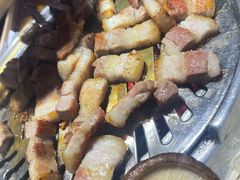 五花肉-喜来稀肉(北外滩白玉兰广场店)