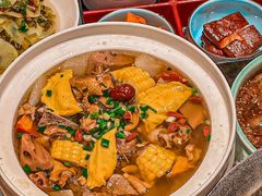 -江城小馆陕南妈妈菜·全球旅行餐厅(钟楼店)