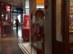 -东方明珠·可口可乐欢乐餐厅