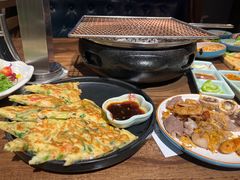 -明洞阿姨·韩式酱蟹烤肉·创意料理(三元桥店)