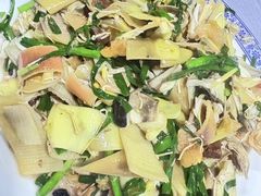 -墨江小城故事餐厅