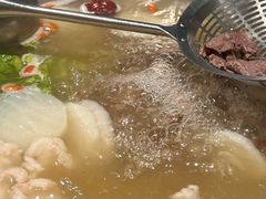 牛腩汤底-八合里潮汕鲜牛肉火锅(福州万象城店)