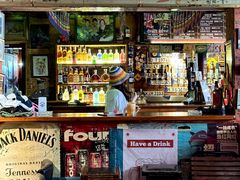 -丽纳尔斯酒吧咖啡LENORE’S BAR(三经街店)