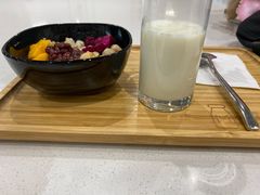 鲜奶烧仙草-MINIPOPO鲜奶·甜品(宽厚里店)