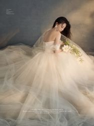 -雪中彩影婚纱摄影·微光艺术中心