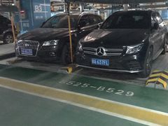 -杭州大厦501城市广场-停车场