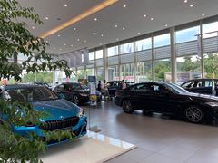 -南充通源宝马4S店(高坪店)