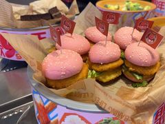-龍歌自助小火锅(市北CBD万达店)