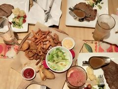 -必胜客(WOW西丽店)