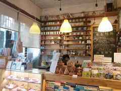 -猫的天空之城概念书店(西塘古镇店)