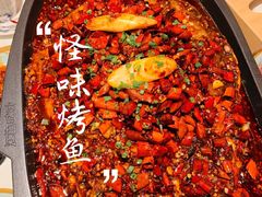 -江边城外烤全鱼(世茂广场店)