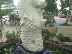 -鱼尾狮公园