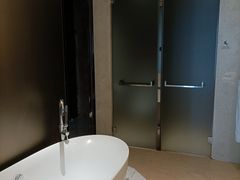 -广州天河希尔顿酒店