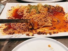 -有红鸡毛店·川菜(建设路店)