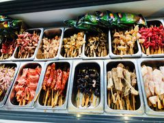自助取餐区-万记麻辣烫国展总店