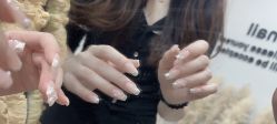 -CM.Nail美甲美睫