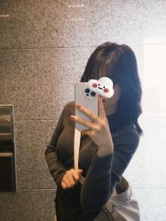 -韩国李知恩形象设计
