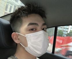 -蘑菇发型