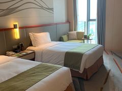 -苏州汇融广场假日酒店