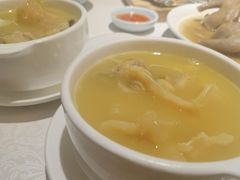 浓汤花胶鸡汤-维园悦谱·海派家常菜(乌鲁木齐南路店)