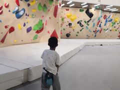 -ROCKPLUS攀岩馆(环宇城店)