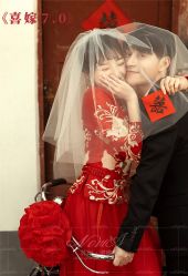 -易摄影婚纱摄影工作室