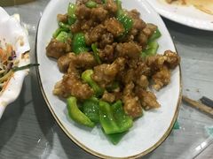 -鹤鸣嘉印象饭店(东市场小区店)
