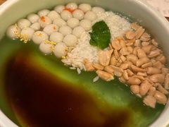 -吃饭皇帝大土家民族菜(正大广场店)