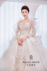 -艾朵婚纱
