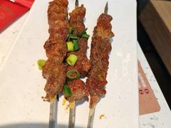 -三人行骨头王火锅(长寿店)