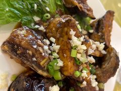 -鑫渔港海鲜本地菜·山海关浑锅(东戴河店)