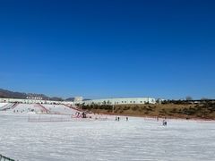 -华彬猛犸滑雪场