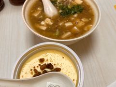 东阳沃豆腐-咬不得高祖生煎·简餐(杭州东站东广场店)