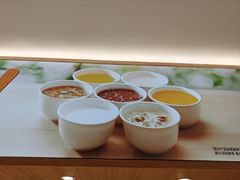 -南城香·饭香串香馄饨香(青年路店)