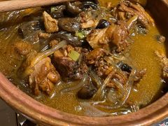 小鸡炖榛蘑-关东小磨东北菜(漕河泾印象城店)