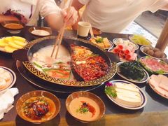 -疯狂的筷子老灶九宫格火锅