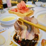 是老广人民经常说的：鸡有鸡味 汤鲜且浓郁，煮菜提鲜入味