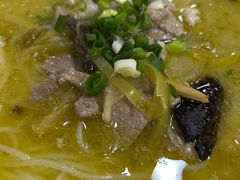 -老字号巴山酸菜米线(巴渝佳梦小区店)