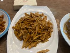 -郑庄脂渣海鲜楼(九水路店)