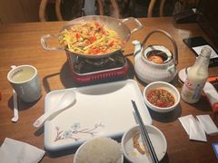 -乔街深夜食堂·小龙虾·高压锅生蚝(杭州总店)