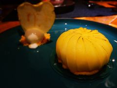 焦糖苹果配山核桃及香草奶油慕斯-AZUL by FUEL蓝色·法式酒馆(琶醍店)