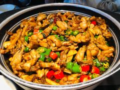 青椒紫苏味-蛙小侠·沸腾砂锅(南山欢乐颂店)