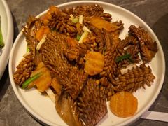 爆炒腰花-闫府私房菜·百年鲁菜(恒隆店)