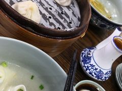 鲜肉小笼汤包-静海楼(学田店)