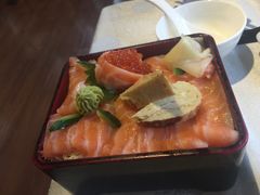 三文鱼亲子井-禅猫日本料理